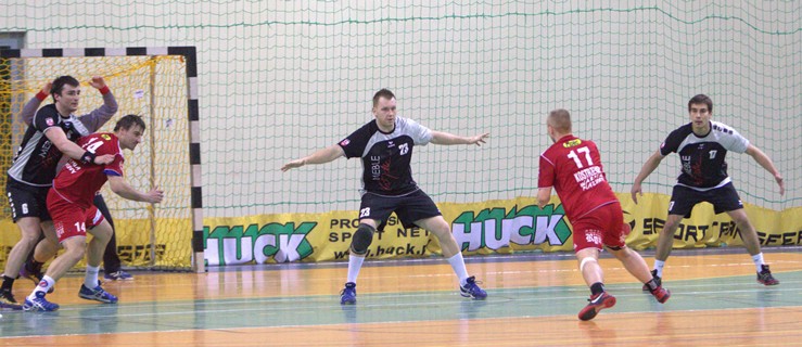 Mecz tylko dla wytrzymałych: KS Meble Wójcik - Warmia Olsztyn 26:25