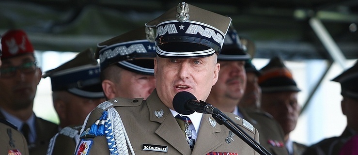 Dowódca 16. Pomorskiej Dywizji Zmechanizowanej oddał się do dyspozycji szefa MON