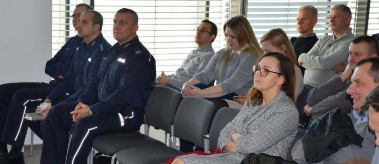 Elbląg: Materiały wybuchowe i krwawe ślady. Szkolenie techników kryminalistyki