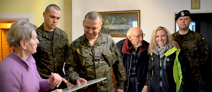 Elbląscy kombatanci otrzymali świąteczne paczki (+ zdjęcia)