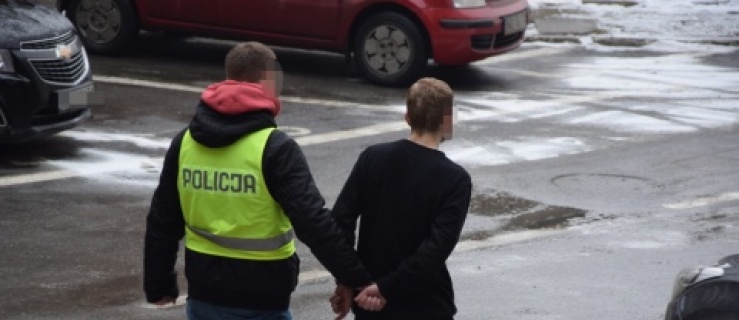 Elbląg: Groził śmiercią i okradał 