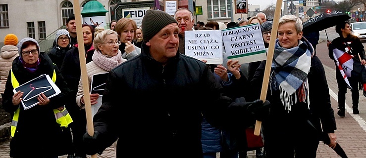 Czarny marsz przeszedł ulicami Elbląga (+ zdjęcia)