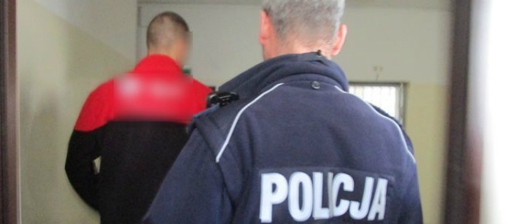 Ukradli paliwo i uciekali przed policją 
