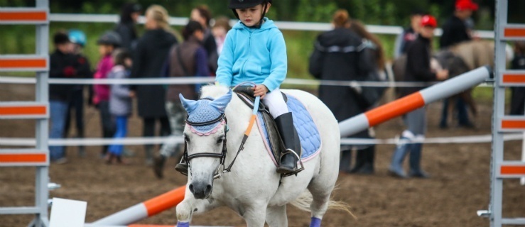 Inauguracja sezonu zawodów jeździeckich dla dzieci PONY CUP 2018 PIASTOWO 