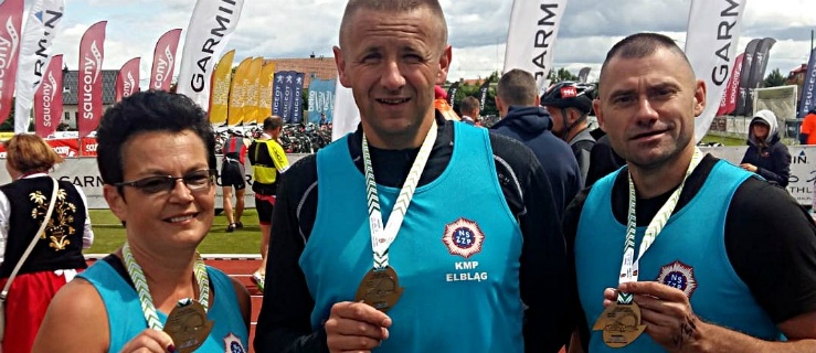 Beata Nienadowska,Jarosław Wojtowicz i Dominik Bieniek;