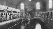Historia na fotografiach. Na tym elbląskim basenie trenowała przyszła złota medalistka olimpijska