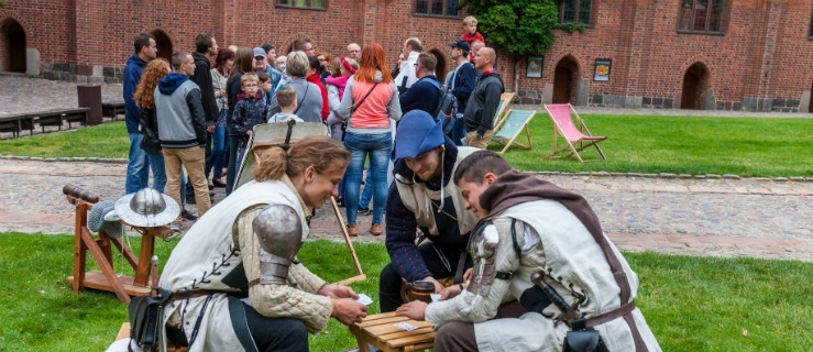  Malbork zamieni się w średniowieczny gród  