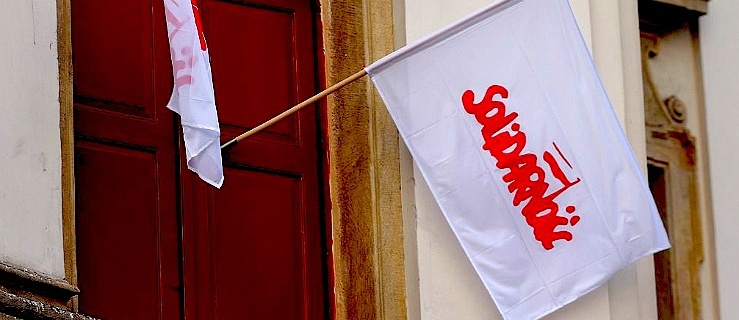 NSZZ „Solidarność” walczy o podwyżki dla urzędników. Kiedy decyzja rządu w tej sprawie?