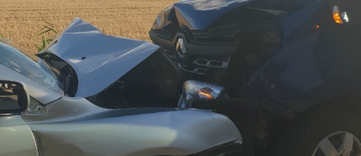 Czołówka na siódemce. Trzy osoby w szpitalu 
