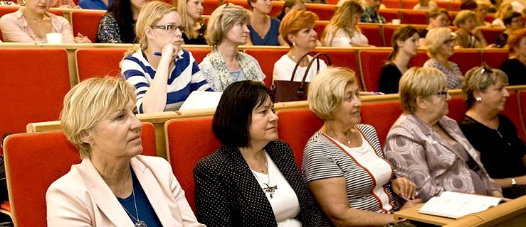 Elbląg. Dyskusja o ocenie pracy nauczyciela według nowych zasad. Konferencja naukowa 