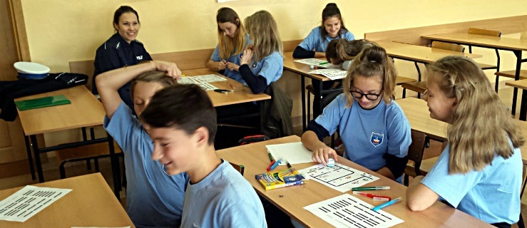 W elbląskich podstawówkach programują bezpieczeństwo. Pomagają w tym małe Ozoboty 