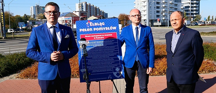 Od lewej radni RM w Elblągu: Rafał Traks, Paweł Kowszyński, Zenon Lecyk;
