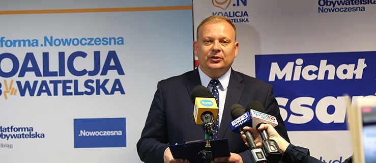 Michał Missan na powyborczej konferencji prasowej