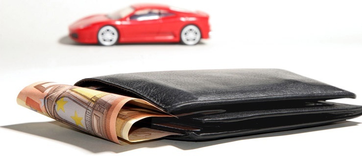 Auto na kredyt - ile potrzebujemy gotówki?