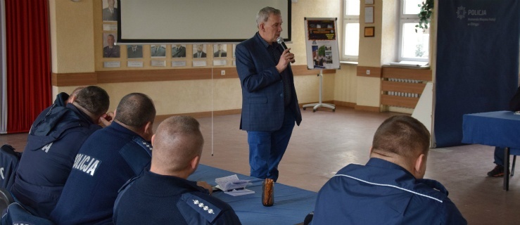Elbląg: Policjanci muszą się znać na ochronie zabytków
