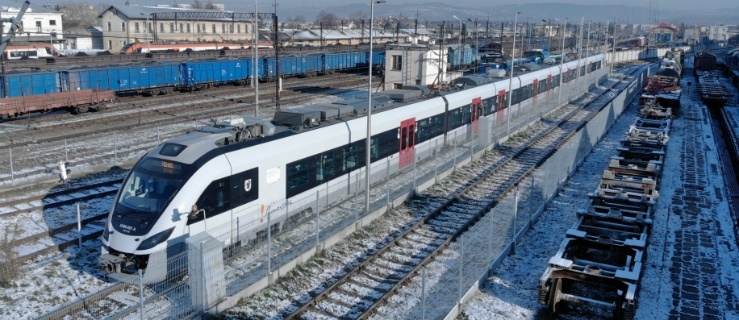 Extra pociągi już na torach od Elbląga do Trójmiasta. Zobacz rozkład jazdy 