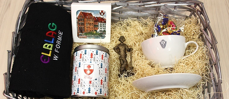 Zestaw gadżetów miejskich na licytację
