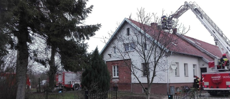 Pierwsza akcja strażaków w tym roku. Płonęły sadze w kominie
