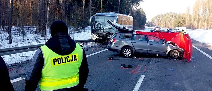 3 osoby zginęły na miejscu. Tragiczny wypadek w naszej części województwa (+ zdjęcia)