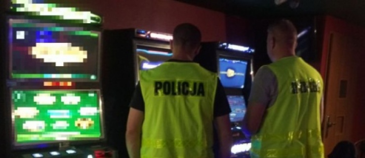 Elbląg. W piwnicy urządzili nielegalne „kasyno”