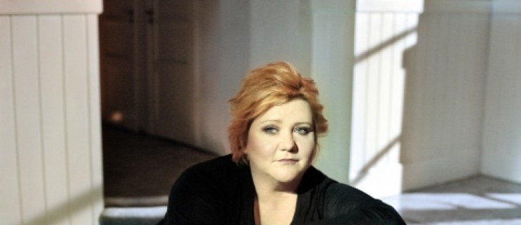 Lora Szafran