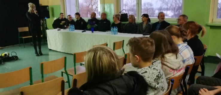 Zwierzno: Policjanci opowiadali o swojej służbie