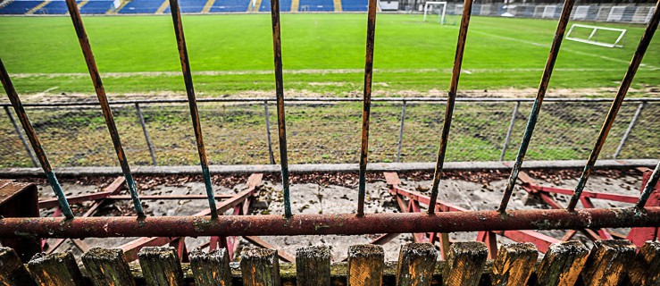 Co tam Panie na stadionie? Wszystko w rękach komisarza