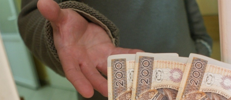„Wnuczek” zaatakował w Elblągu. Kobieta straciła 3 tys. zł