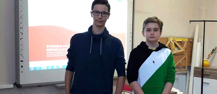 Mikołaj Miernik i Kacper Frąszczak, uczniowie klasy 8 Szkoły Podstawowej nr 21 w Elblągu