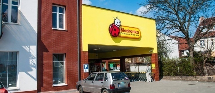 Nagrodę w takiej wysokości otrzymają na święta pracownicy Biedronki
