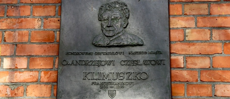 Elbląg. Medycyna naturalna o. Klimuszki 