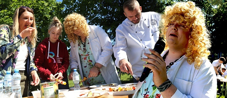 Studenci grillowali z elbląskimi szefami kuchni. Znamy wyniki MasterChefa PWSZ (+ zdjęcia)