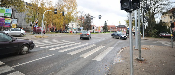 Miasto odnawia poziome oznakowanie ulic na drogach wylotowych i w centrum