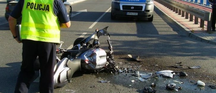 Policja przestrzega, że nadmierna prędkość to główna przyczyna wypadków. W ubiegłym roku policjanci z Elbląga odnotowali 7 wypadków z udziałem motocyklistów. Dwóch kierowców jednośladów straciło życie