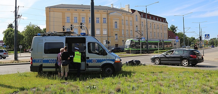 O mały włos od tragedii na skrzyżowaniu Armii Krajowej i Pocztowej (+ zdjęcia)