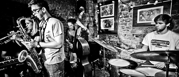 Jazzowe jam session na półmetku
