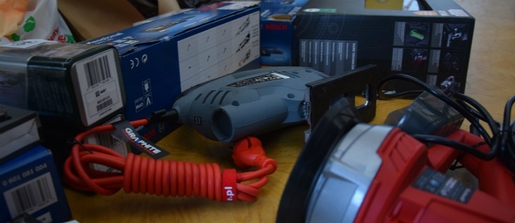 Elbląg: Z marketu kradli elektronarzędzia