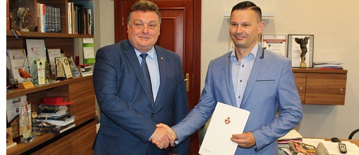 Arkadiusz Kulik, nowo wybrany komendant elbląskiej Straży Miejskiej, złożył ślubowanie,