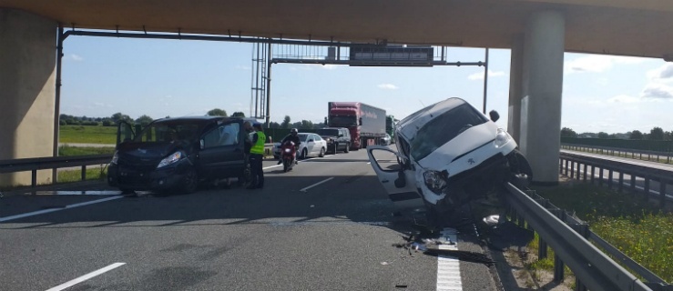 Dwie kolizje. Utrudnienia na S7 w okolicy Pasłęka