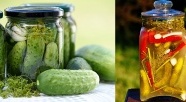 Coraz więcej Polaków przygotowuje przetwory. Głównie robią to kobiety, a panowie specjalizują się w nalewkach