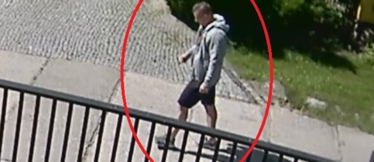 Było włamanie do domu. Pomóż ustalić mężczyzn z nagrania kamer