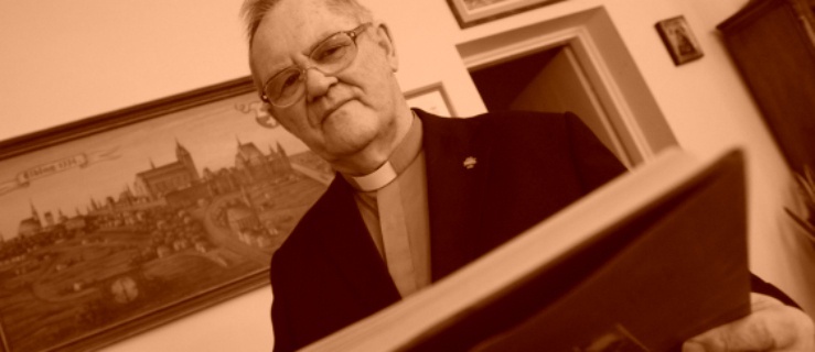 Nie żyje ksiądz infułat Mieczysław Józefczyk 