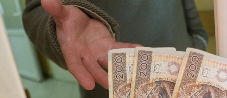 Elbląg: Oszukali 90-letnią kobietę na wykup z aresztu
