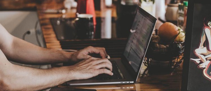 Jak wycisnąć maksimum oszczędności pożyczając ratalnie przez internet?