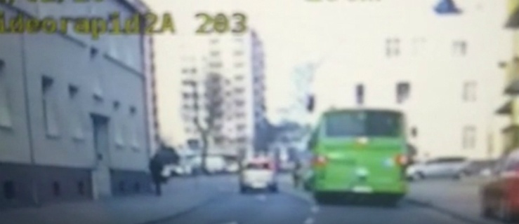 Elbląg: Nie ustąpił pierwszeństwa pieszym – zatrzymano mu prawo jazdy