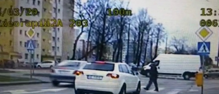 Elbląg. Niebezpiecznie na przejściu dla pieszych na Zawadzie (+wideo)