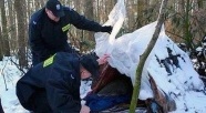 Pomoc osobom bezdomnym w chłodne dni