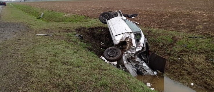Wypadek pod Elblągiem. Jedna osoba w szpitalu