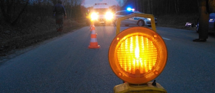 Samochód wpadł do rowu. Za kierownicą nietrzeźwy kierowca