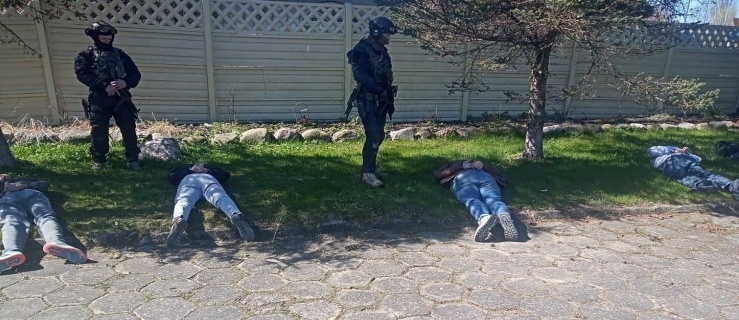 Akcja policji i straży granicznej w Suchaczu. Zatrzymano przestępców